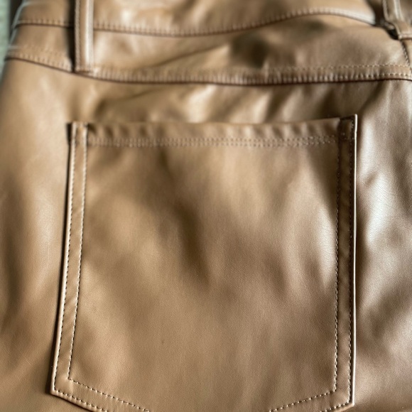 Women’s pleather Pants size 14 - Picture 5 of 9